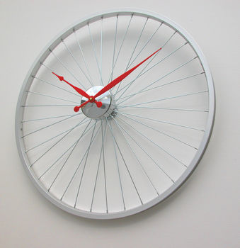 Bicycle Wheel Clock 57 Cm Red, 2 of 4