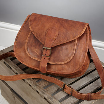 Personalised Vintage Saddle Bag Medium, 2 of 11