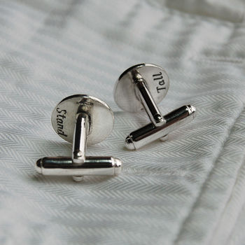 Personalised Dad And Family Giraffe Cufflinks, 2 of 3