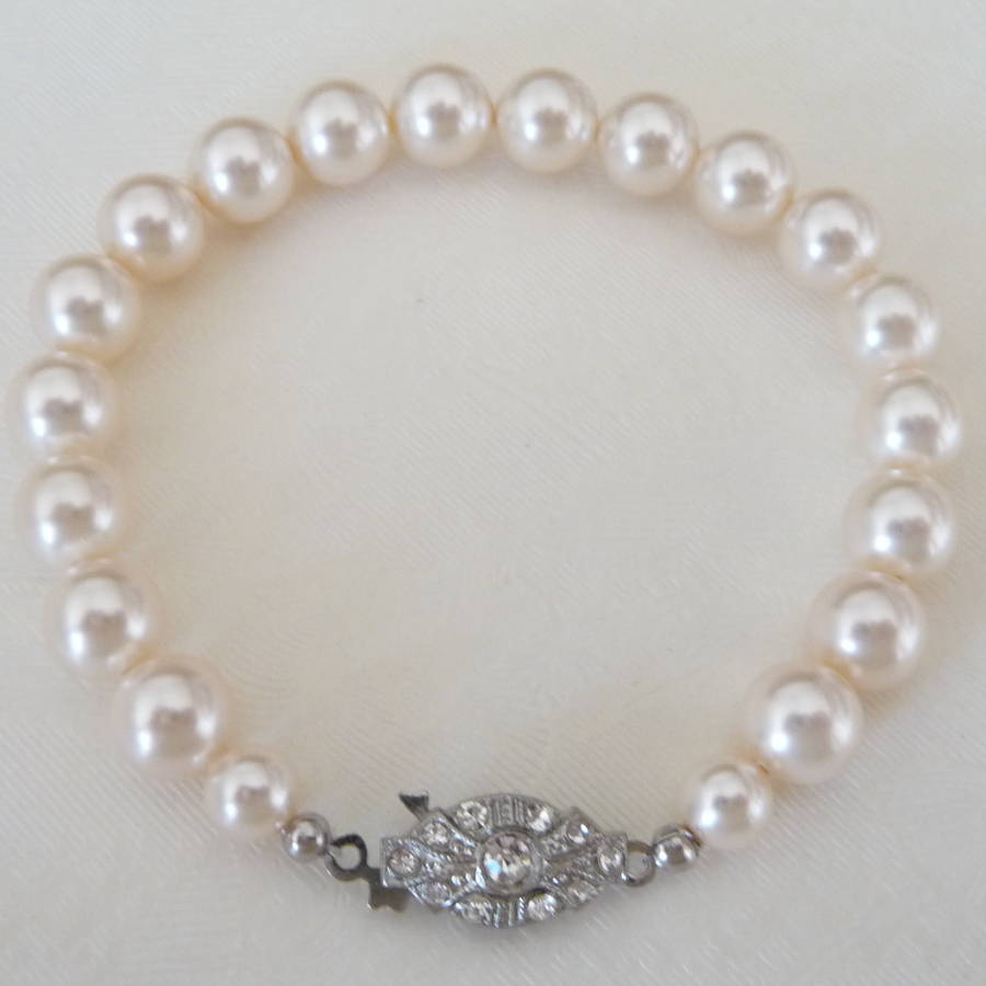 Vintage Single String Pearl Bracelet By Katherine Swaine