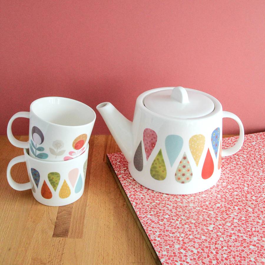 Retro Porcelain Teapot And Four Mug Set By Berylune