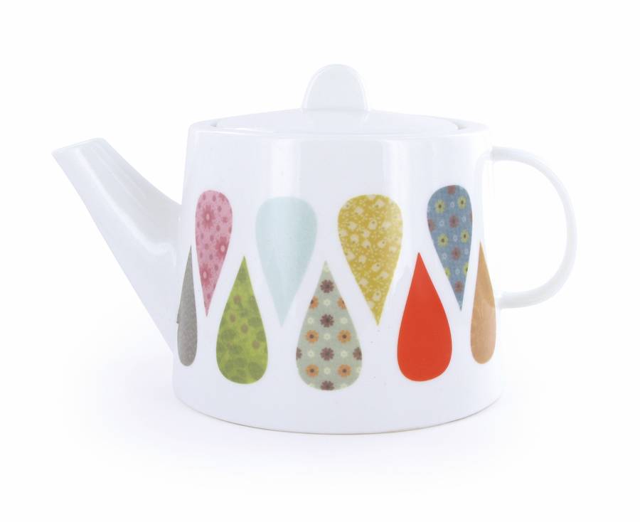 Retro Porcelain Teapot And Four Mug Set By Berylune