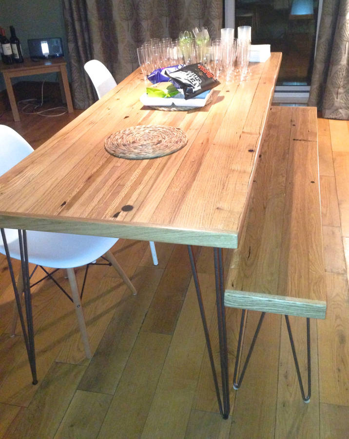 pin leg dining table