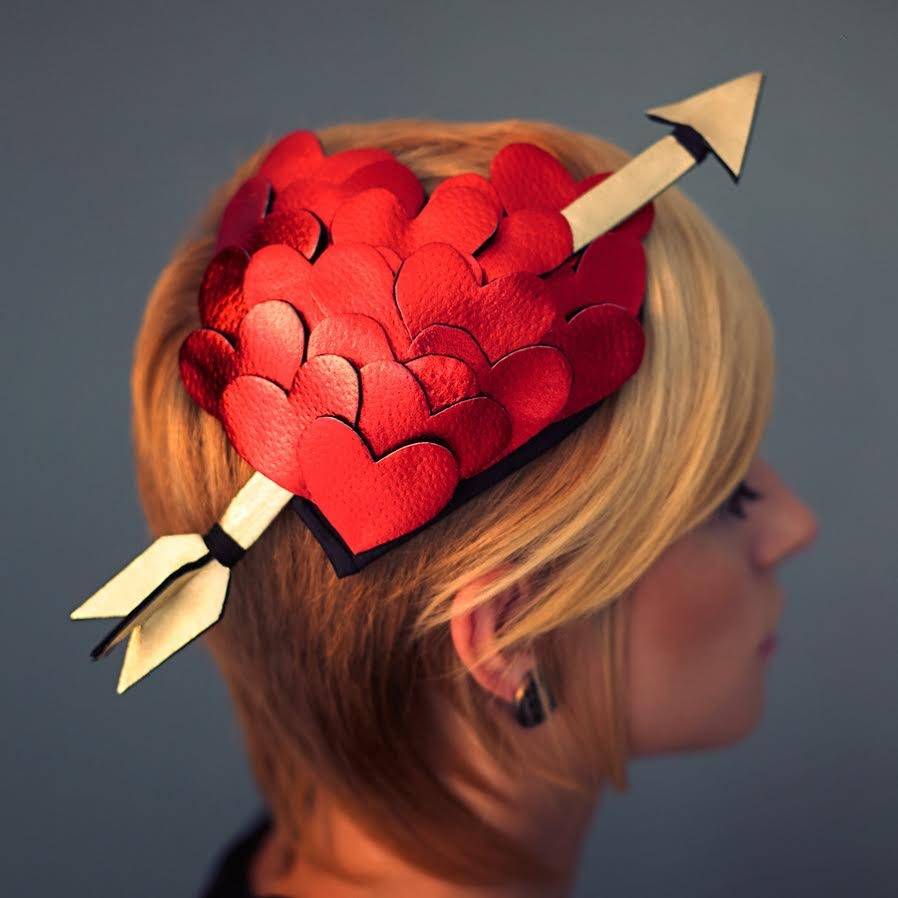Queen Of Hearts Headpiece, 1 of 7