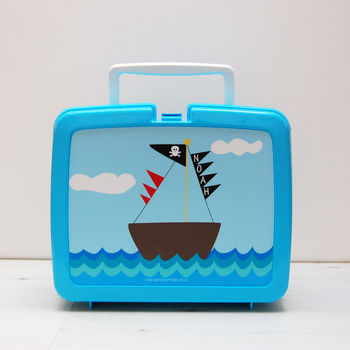 Personalised Traditional Pirate Design Lunchbox, 3 of 7