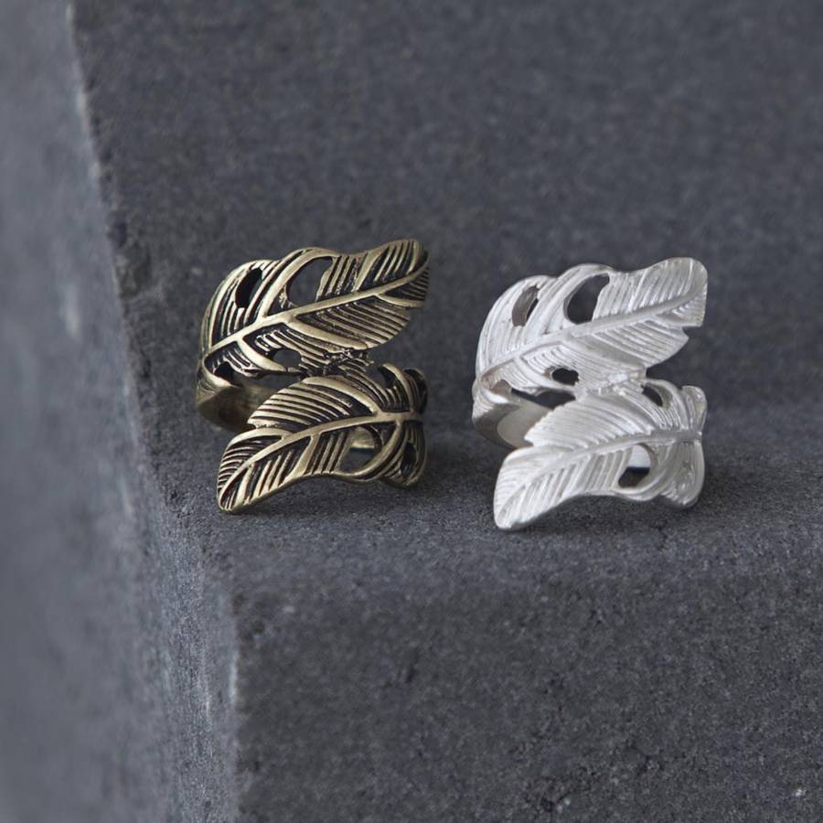 Feather Ring By TUTTI&CO