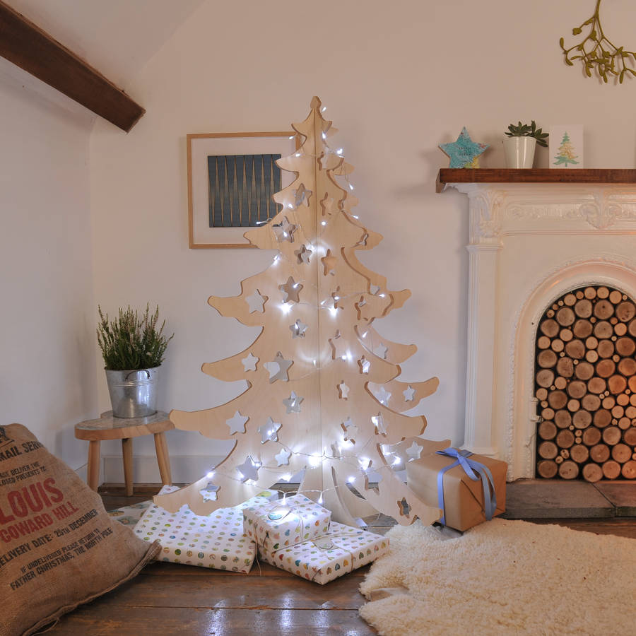 Alternative wooden 4ft christmas tree by bombus 