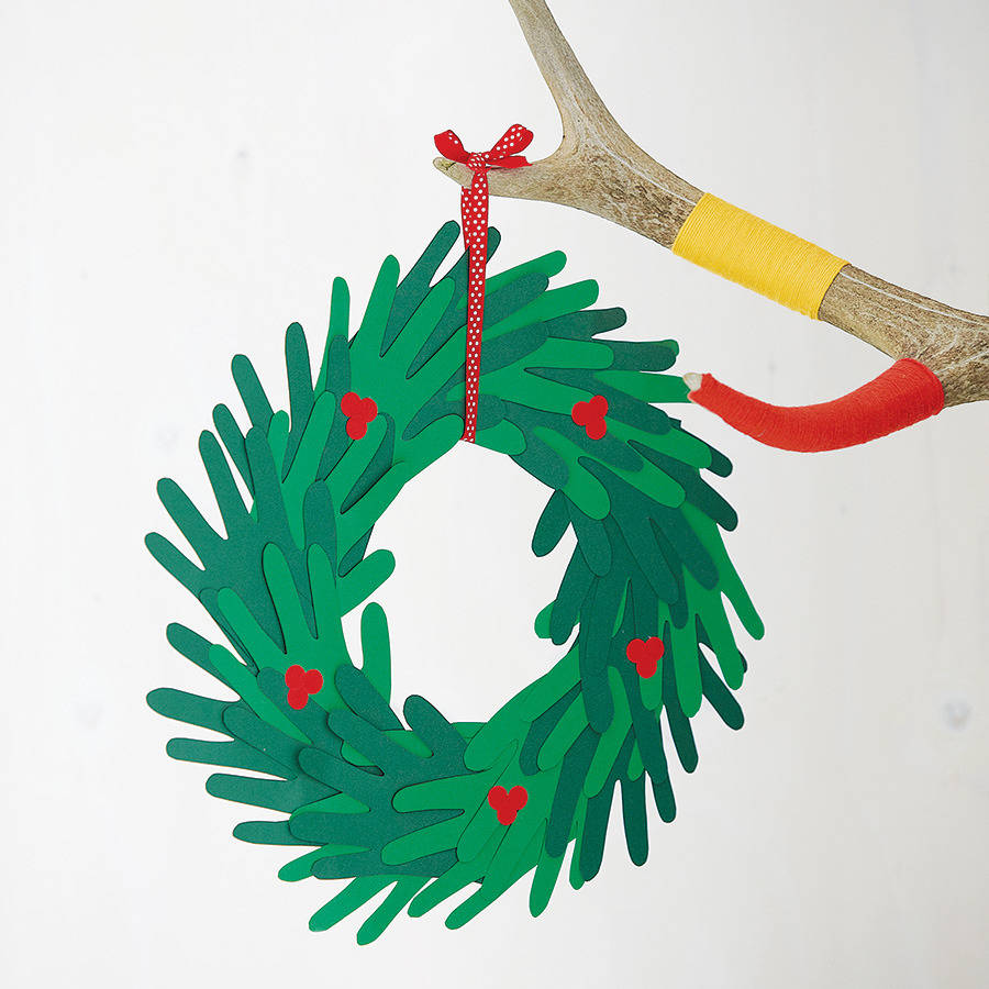 make your own paper handprint wreath by love those prints ...
