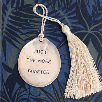 'Just One More Chapter' Vintage Bookmark, 5 of 8