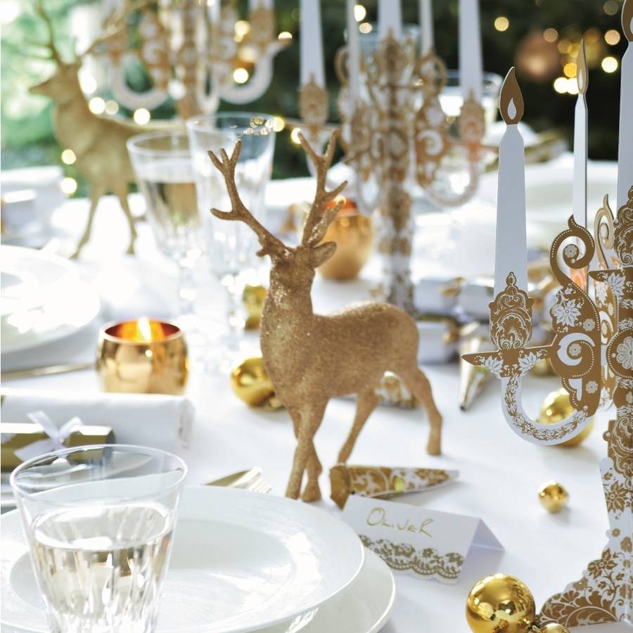 Gold reindeer christmas table decoration by little cupcake 