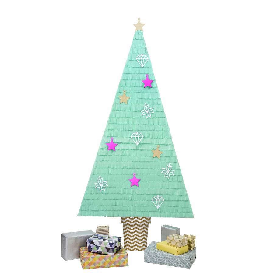 Make your own christmas tree kit by bunting barrow 