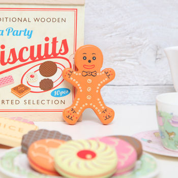 Traditional Wooden Biscuit Gift Set, 4 of 5