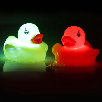 Colour Changing Light Up Mood Bath Duck, 8 of 9