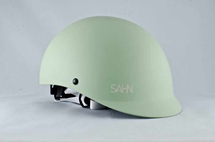 sahn helmet uk