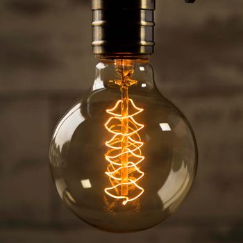 Globe Edison Vintage Style Light Bulb 40 W E27 B22, 3 of 12