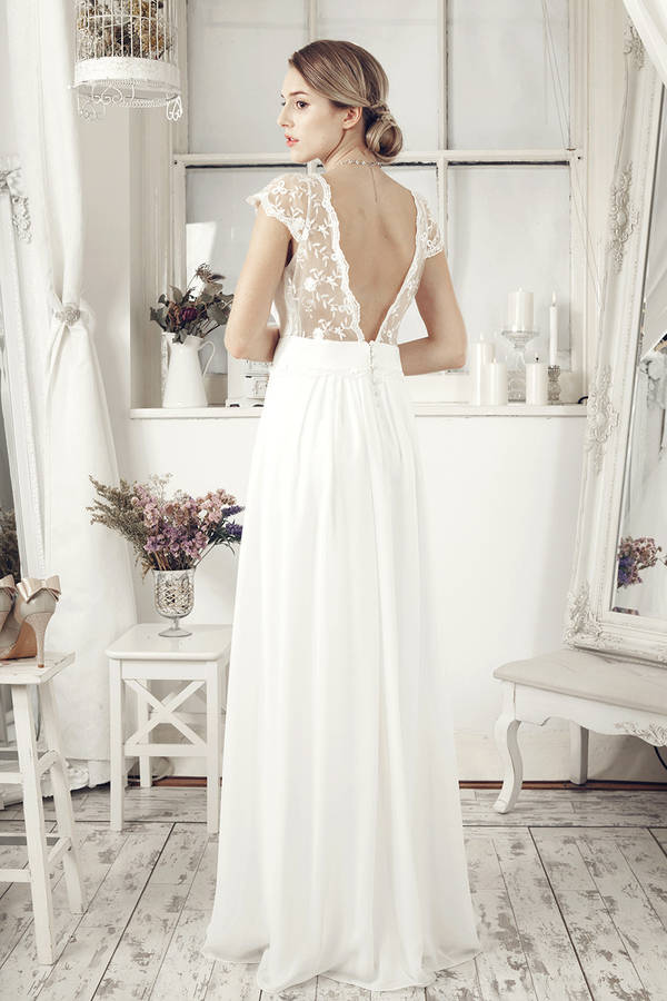 open back ivory wedding dress by elliot claire london ...