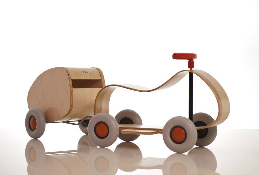 wooden ride in car