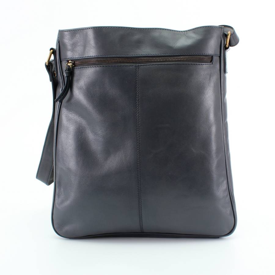 wilton large leather cossbody bag by the leather store | www.cinemas93.org