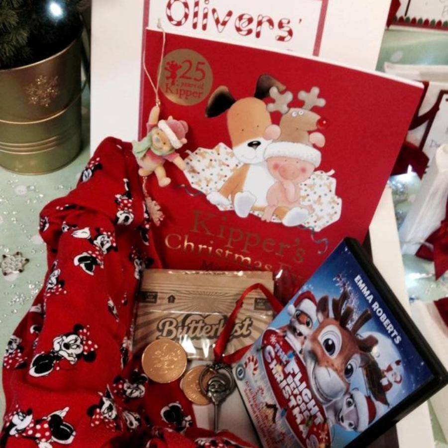 personalised robin christmas eve surprise box by dreams to reality