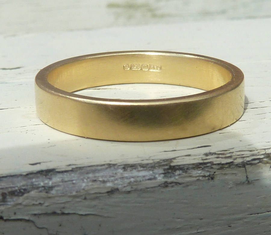 18ct Recycled Gold Wedding Band, 1 of 3