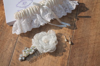 Bridal Hair Comb 'Ivy' Handbeaded Hair Piece, 5 of 6