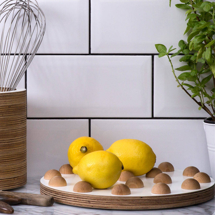 wooden fruit tray by kreisdesign