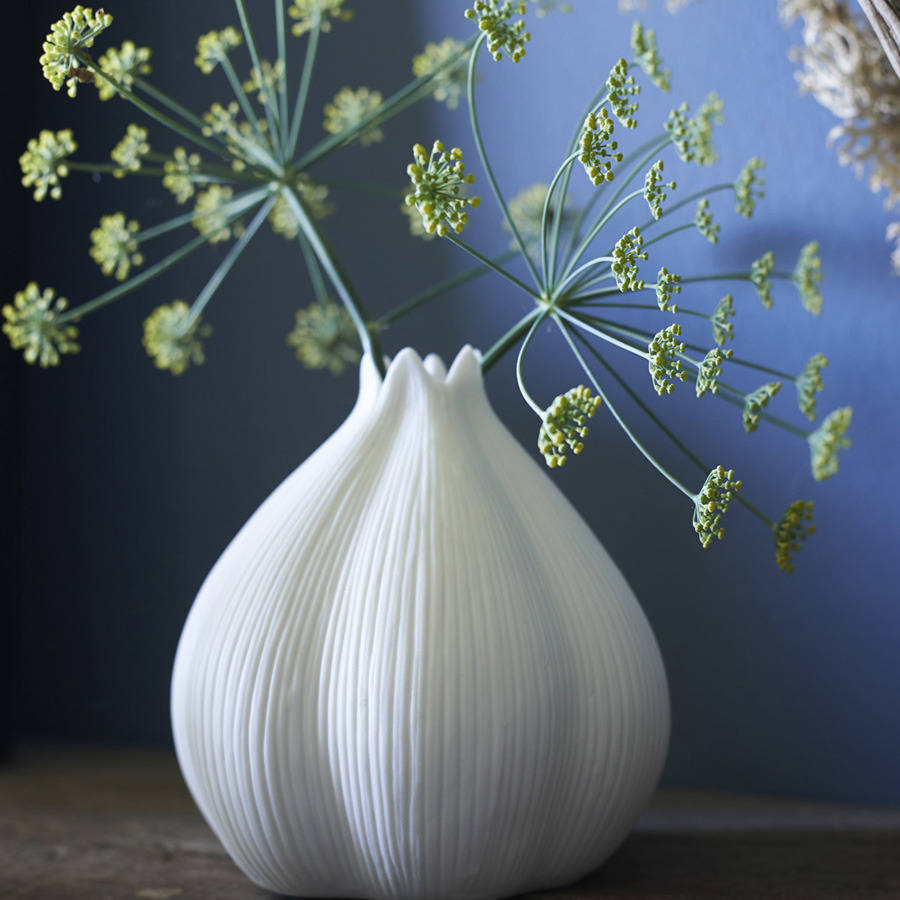 Porcelain Garlic Vase, 1 of 4