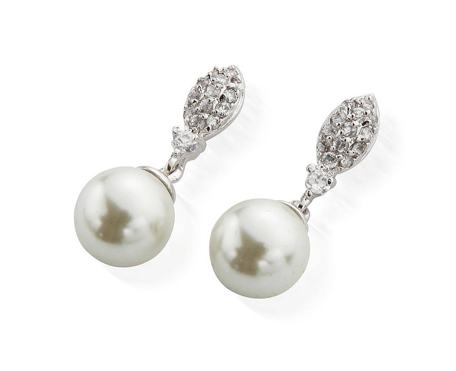 catherine classic pearl drop earrings by vintage styler ...