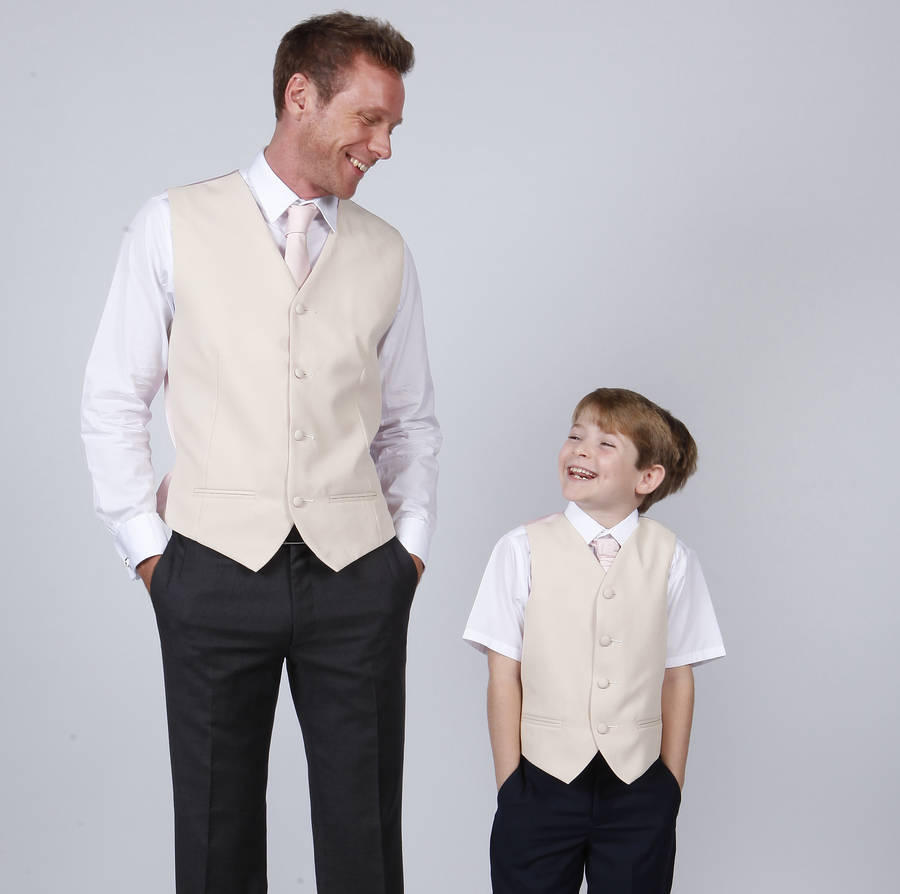 Men S Wedding Or Prom Cravat By Matchimony Notonthehighstreet Men S Wedding Or Prom Cravat