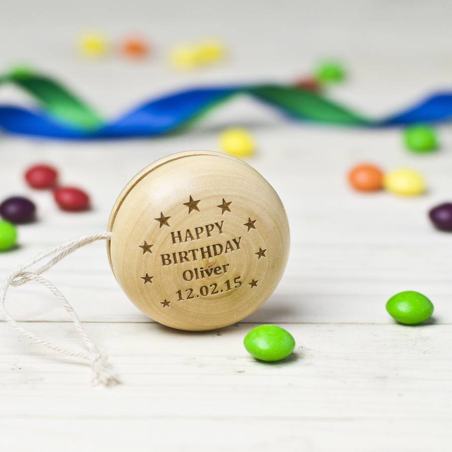 personalised wooden yoyo toy by natural gift store