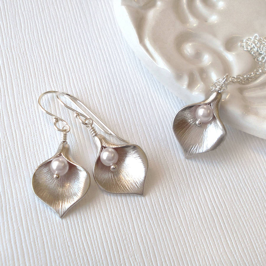 Calla Lily Jewellery Set By Mia Belle