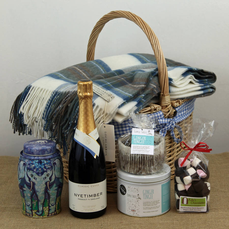 English Sparkling Picnic Basket By Jones and Jones of Berwickupon