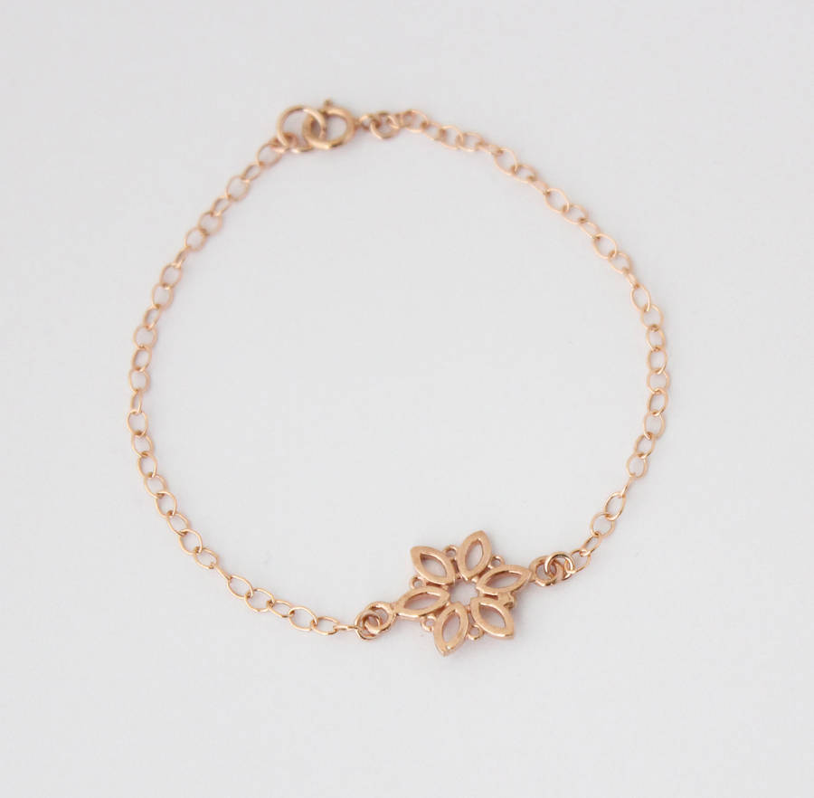 Gold floral bracelet Clearance