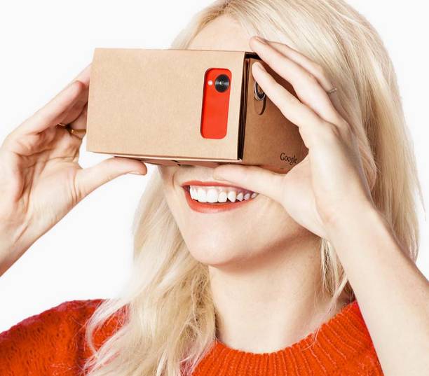 Smartphone Virtual Reality Viewer By TheLittleBoysRoom