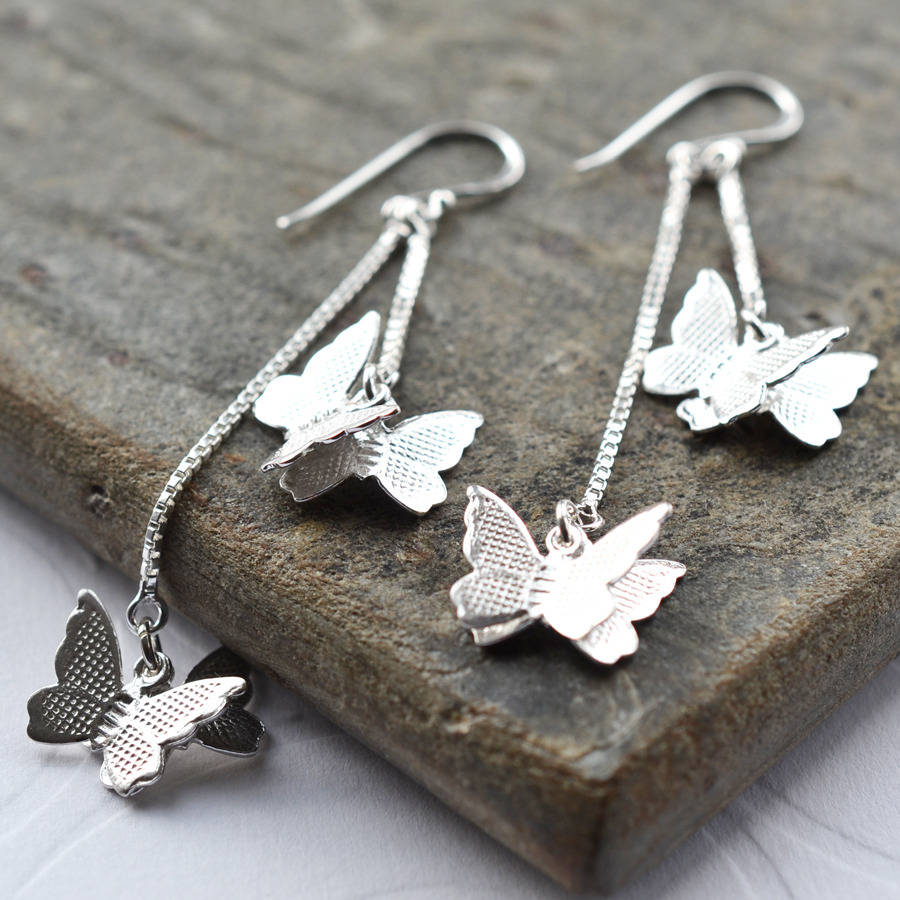 Pairing Butterfly Earrings With Other Accessories