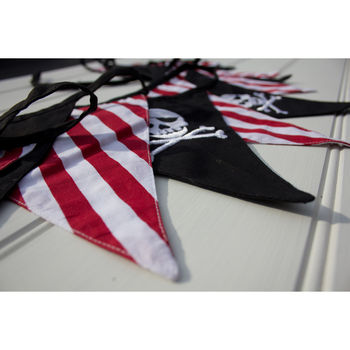 Pirate Jolly Roger Bunting, 3 of 4