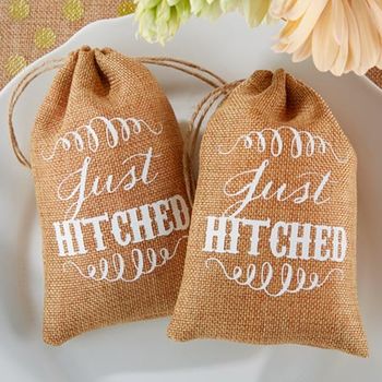 'Just Hitched' Burlap Favour Bag, 3 of 3