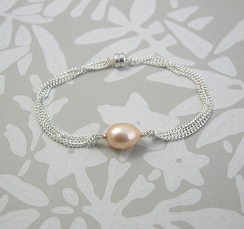 Freshwater Pearl Chained Bracelet, 3 of 10