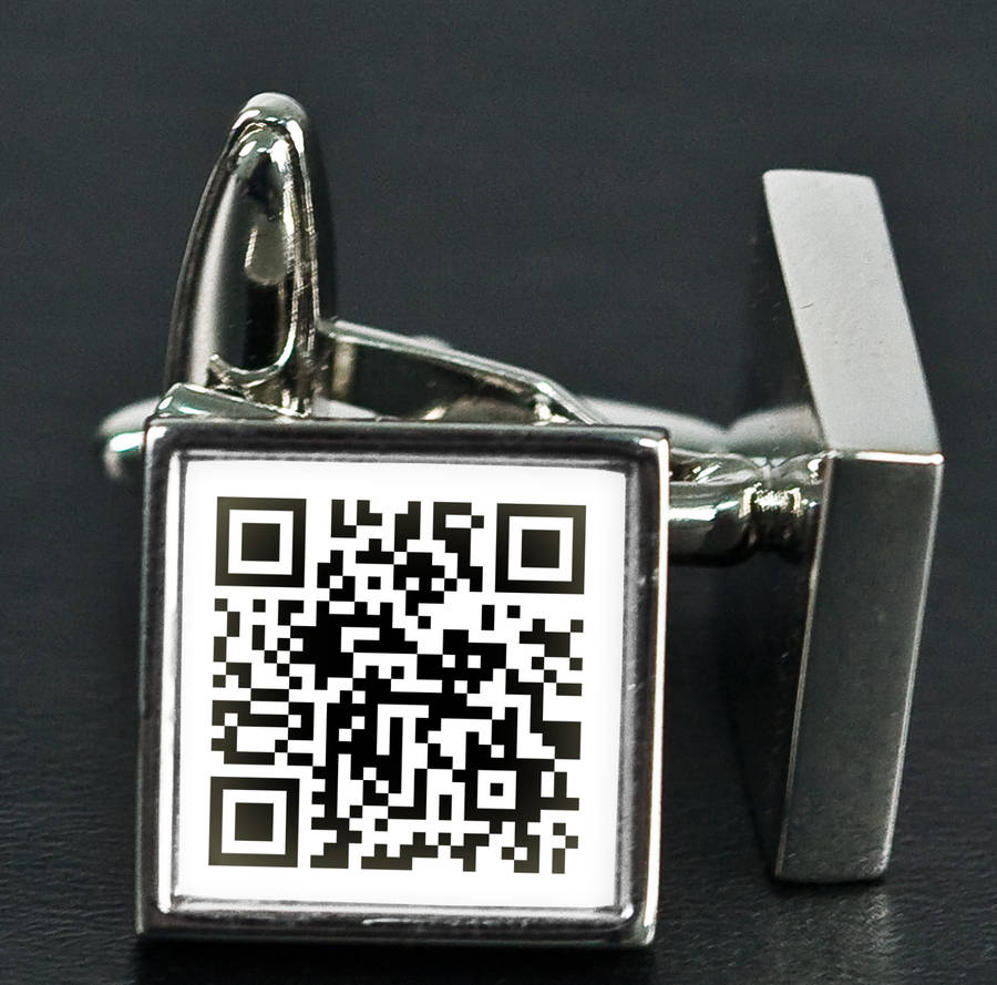 secret-message-qr-code-cufflinks-by-the-letteroom