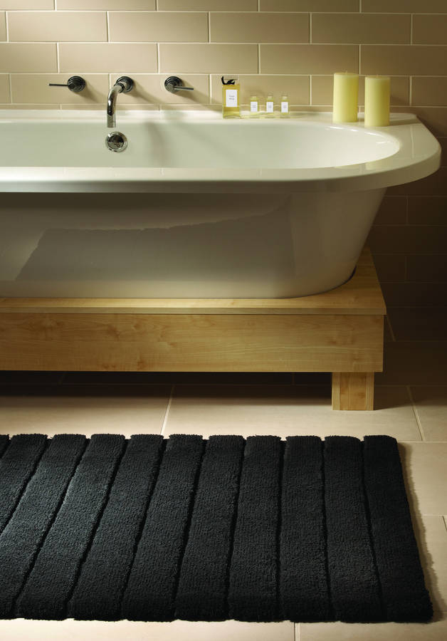 bamboo range bathmats by hug rug