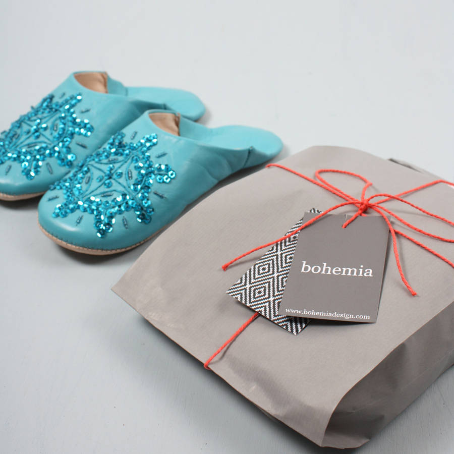 Women's Washbag And Slipper Gift Set, Plum By Bohemia