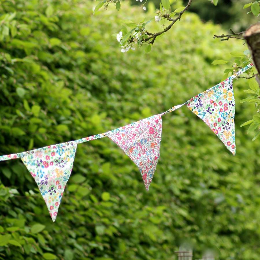 vintage floral bunting  by chapel cards 