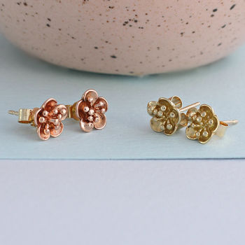 9ct Gold Flower Stud Earrings, 7 of 9