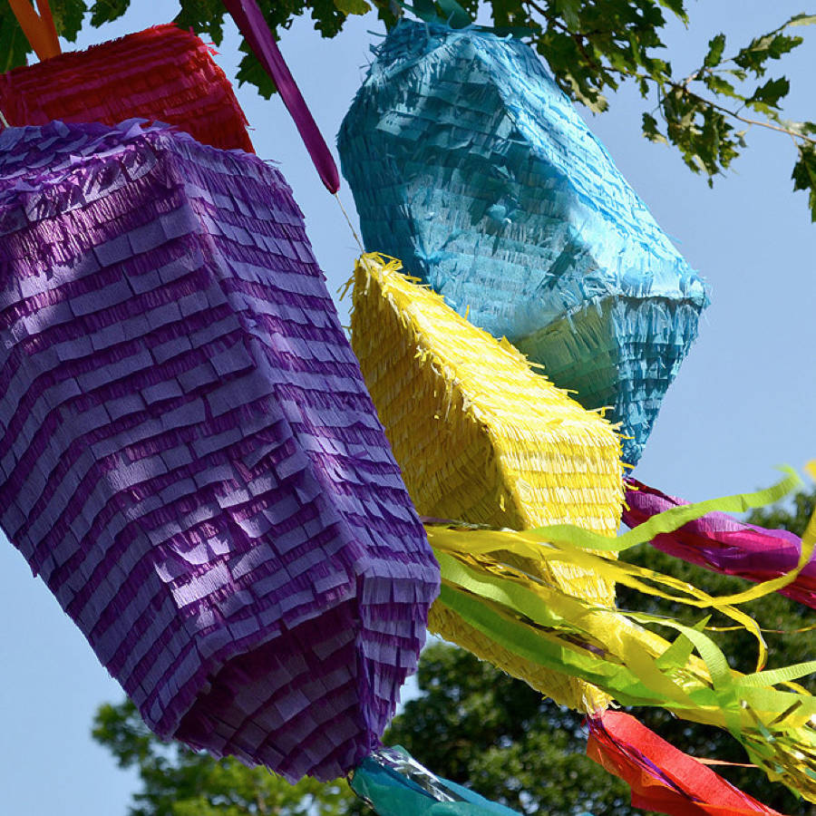 make your own party pinata by all things brighton beautiful