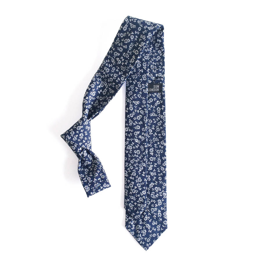 Charlie Ditsy Floral Men's Tie By Sun London