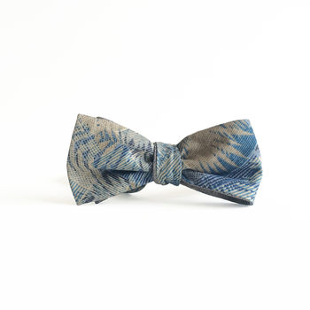 Reversible Bow Tie In Tropical Print And Linen, 2 of 4