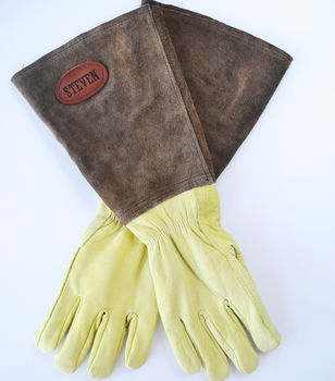 Personalised Gauntlet Gardening Gloves, 6 of 7