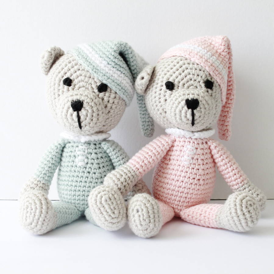 small crochet teddy